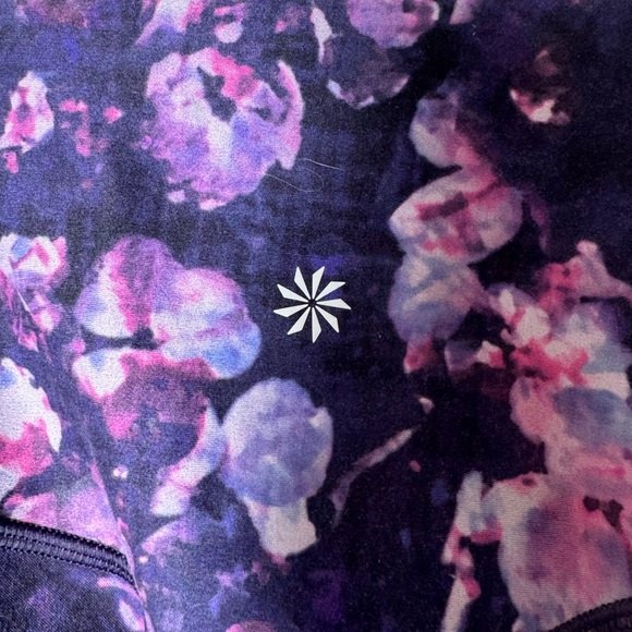 Athleta Salutation Stash Pocket II Printed Tight Purple Floral S - Picture 5 of 7